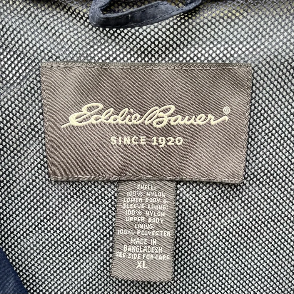 Eddie Bauer windbreaker - Picture 4 of 4